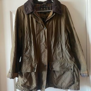 Barbour Beadnell Waxed Jacket in Sage - US Size 14